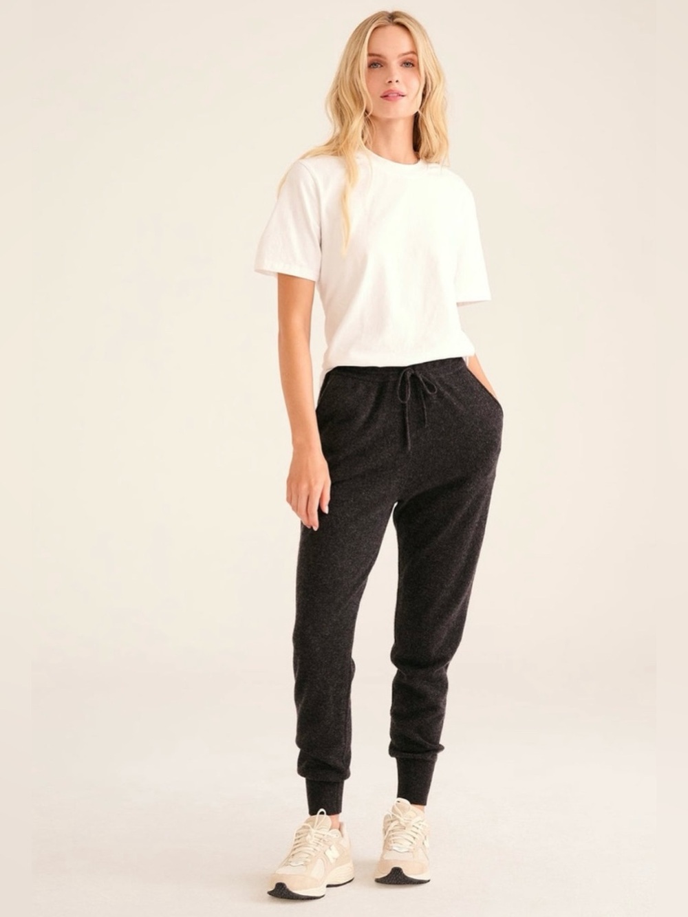 Naadam 100% Cashmere Joggers NWT Size Small Chocolate Brown